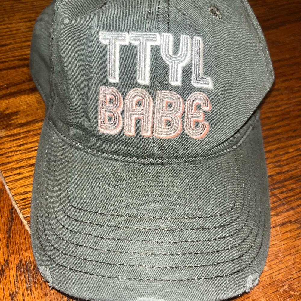 🆕 Aerie Olive TTYL Babe Cap